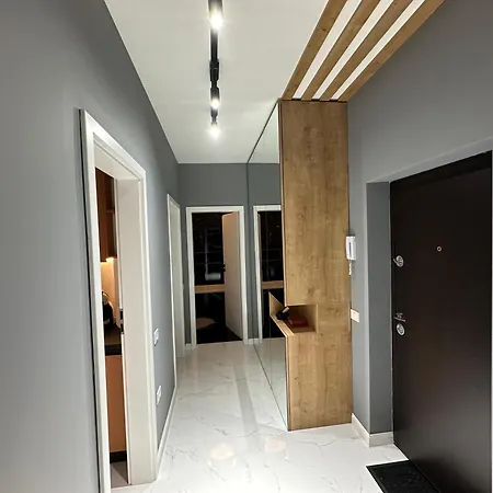 Apartament 2 Kristal De Inchiriat Appartamento